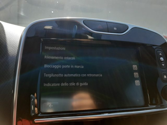 RENAULT Clio usata, con Chiusura centralizzata