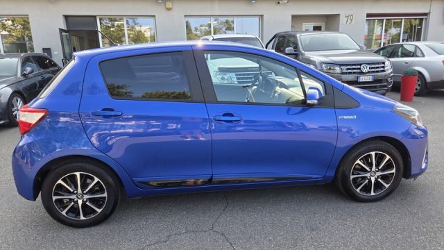 TOYOTA Yaris usata, con Autoradio