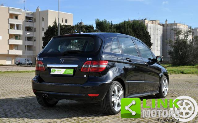 MERCEDES-BENZ B 180 usata, con Alzacristalli elettrici