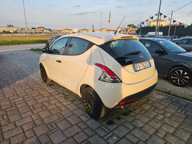 LANCIA Ypsilon usata, con Airbag Passeggero