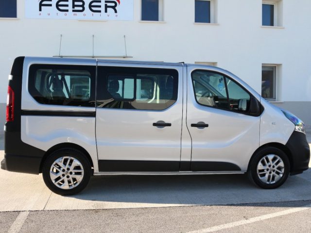 OPEL Vivaro usata, con Autoradio