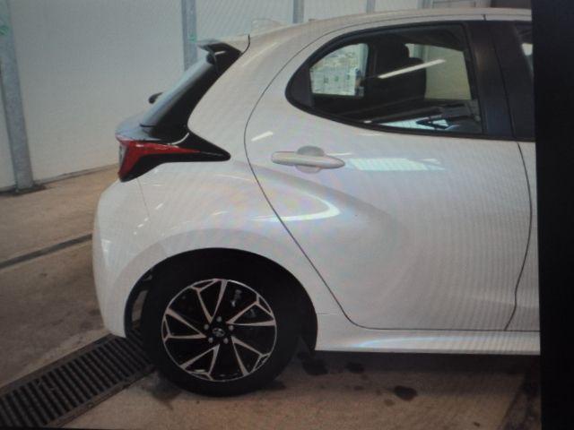TOYOTA Yaris usata, con Cruise Control