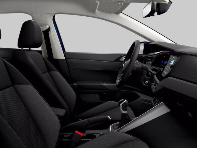 VOLKSWAGEN Taigo usata, con Autoradio