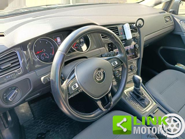 VOLKSWAGEN Golf usata, con Hill holder