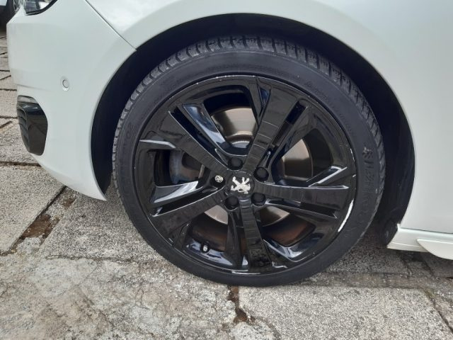 PEUGEOT 308 usata, con Controllo elettronico della corsia