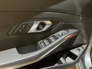 BMW 320 usata, con Fendinebbia