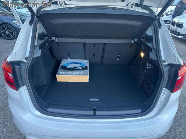 BMW 225 usata, con Portellone posteriore elettrico