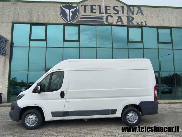 PEUGEOT usata 3