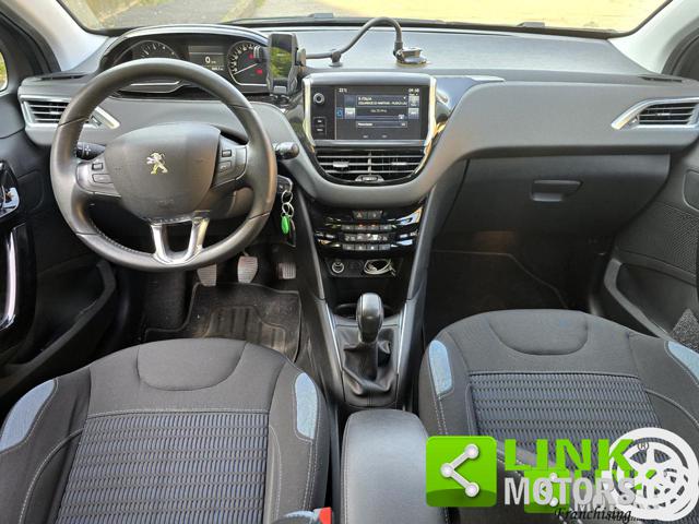 PEUGEOT 208 usata, con Alzacristalli elettrici