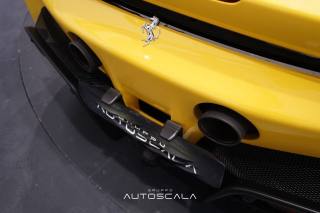 FERRARI SF90 usata 42
