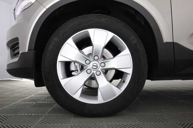 VOLVO XC40 usata 9