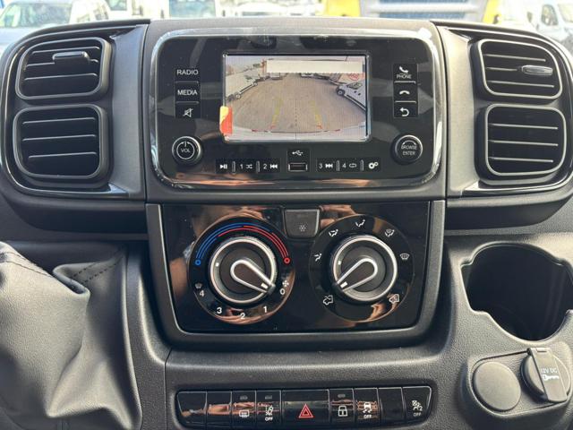 PEUGEOT Boxer usata, con Bracciolo