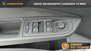 VOLKSWAGEN Golf Variant usata, con USB