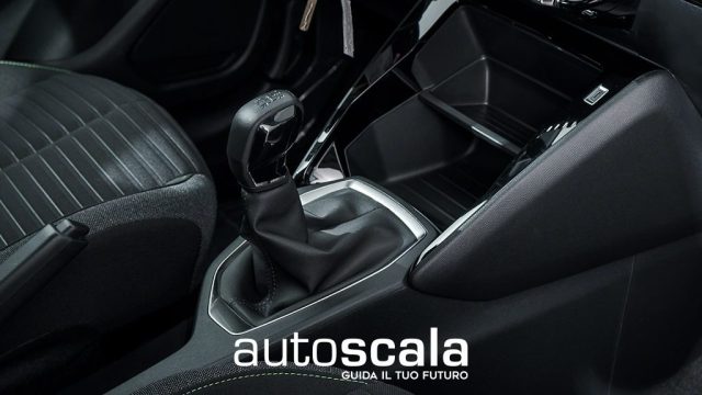PEUGEOT 208 usata, con Controllo vocale