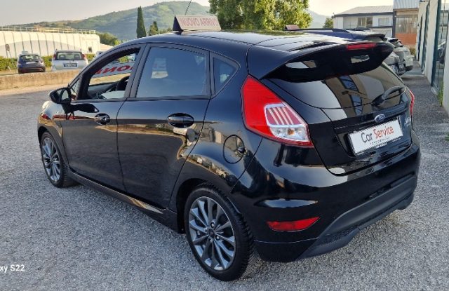 FORD Fiesta usata, con Alzacristalli elettrici