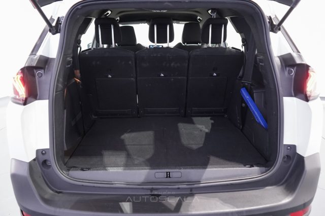 PEUGEOT 5008 usata 39