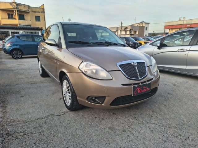 LANCIA Ypsilon usata, con Airbag Passeggero
