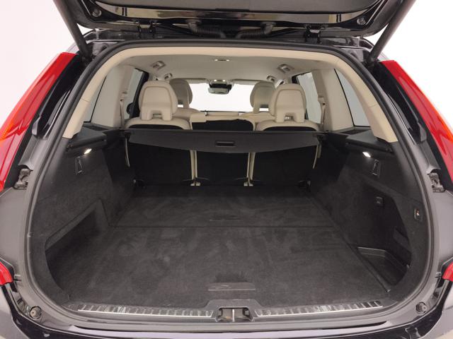 VOLVO XC90 usata, con Vetri oscurati