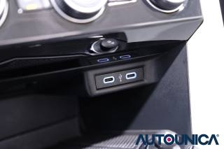 VOLKSWAGEN T-Roc usata, con Autoradio digitale