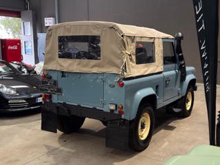 LAND ROVER Defender usata, con Tettuccio apribile