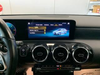 MERCEDES-BENZ A 180 usata, con Leve al volante
