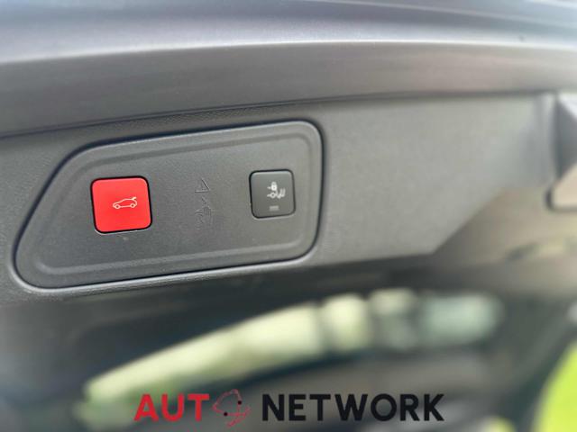 PEUGEOT 3008 usata, con Interni in pelle