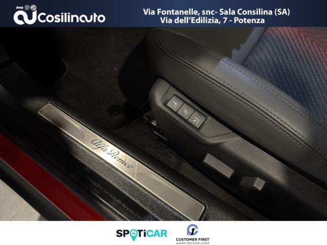 ALFA ROMEO Junior usata, con Fari LED
