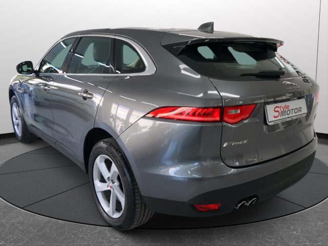 JAGUAR F-Pace usata, con Volante in pelle