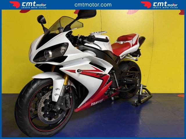 YAMAHA YZF R1 usata 1