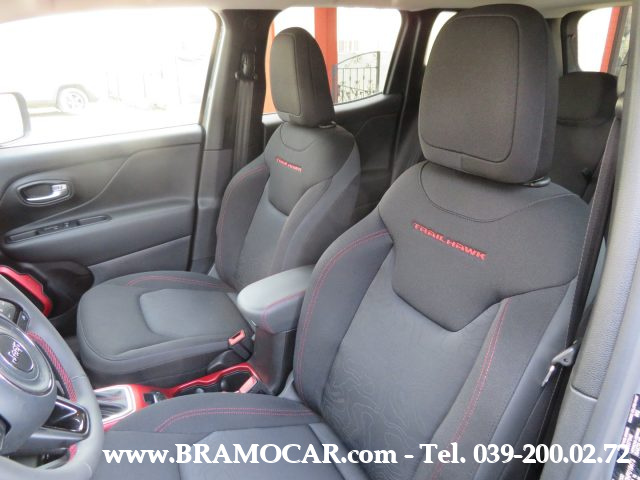 JEEP Renegade usata, con Sedile posteriore sdoppiato