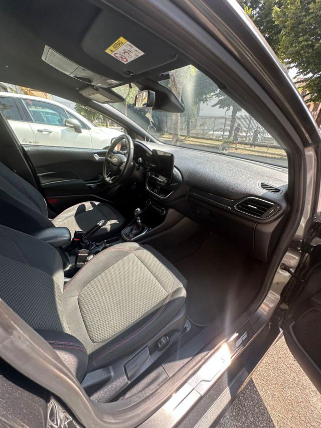 FORD Fiesta usata, con Vetri oscurati