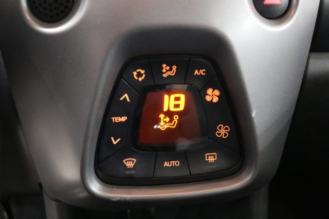 TOYOTA Aygo usata, con Frenata d