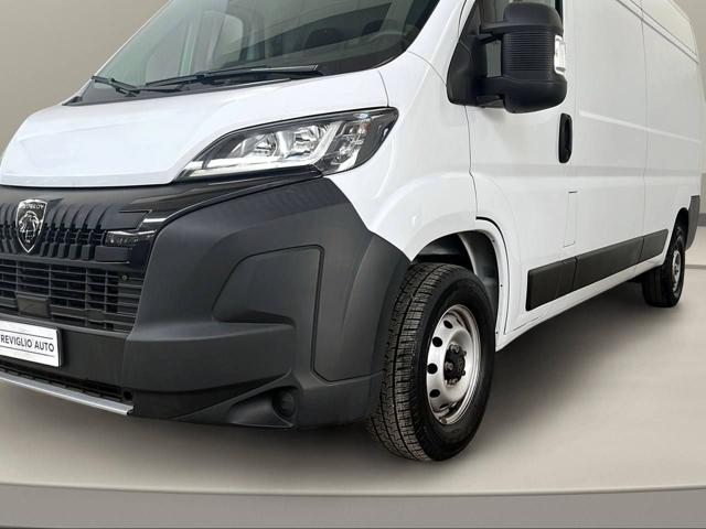 PEUGEOT Boxer usata, con Bluetooth