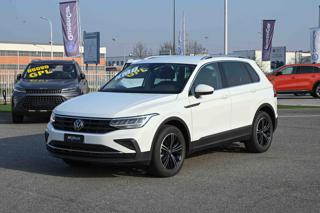 VOLKSWAGEN Tiguan 1.5 TSI 150CV DSG Life