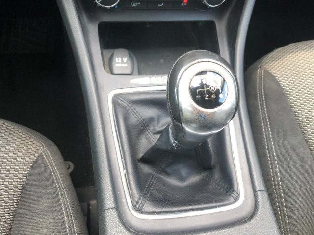 MERCEDES-BENZ GLA 180 usata, con Specchietti laterali elettrici