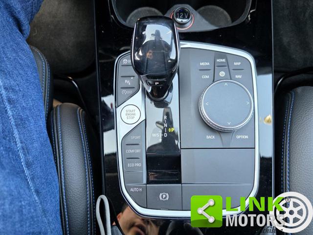 BMW 120 usata, con Touch screen