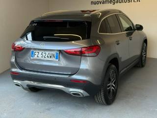 MERCEDES-BENZ GLA 200 usata, con Autoradio