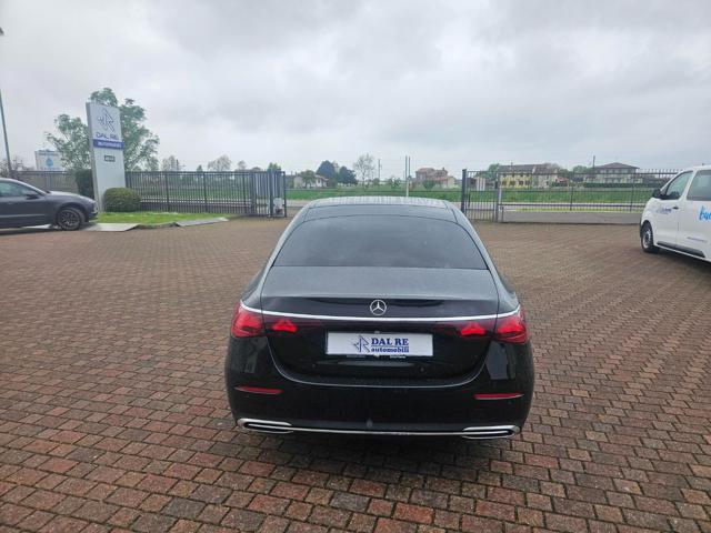 MERCEDES-BENZ E 220 usata, con Alzacristalli elettrici