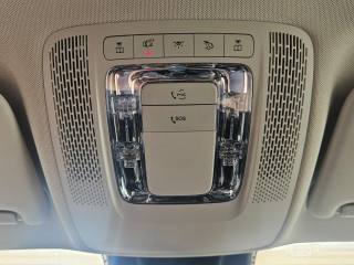 MERCEDES-BENZ GLA 180 usata, con Touch screen