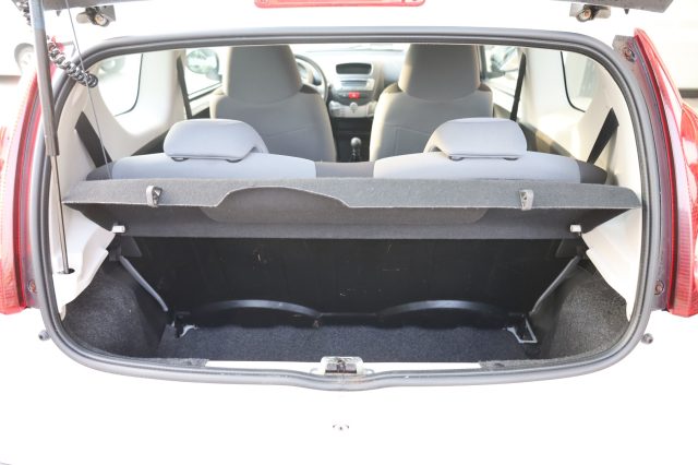 PEUGEOT 107 usata 46