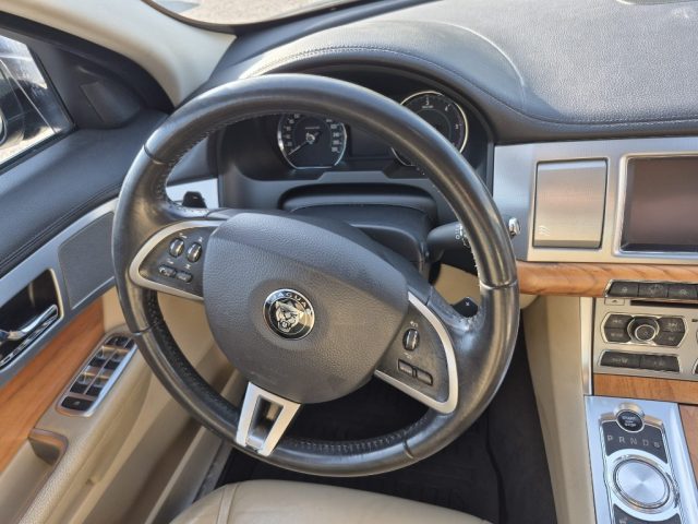 JAGUAR XF usata, con Cerchi in lega