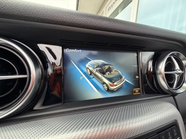 MERCEDES-BENZ SLC 300 usata, con Controllo vocale