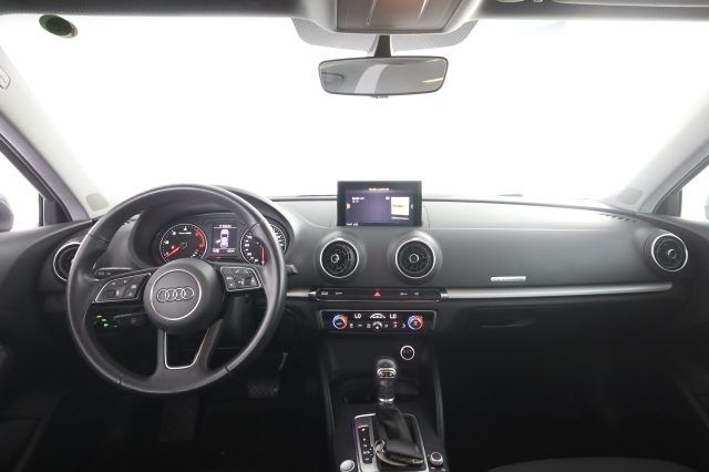 AUDI A3 usata 11