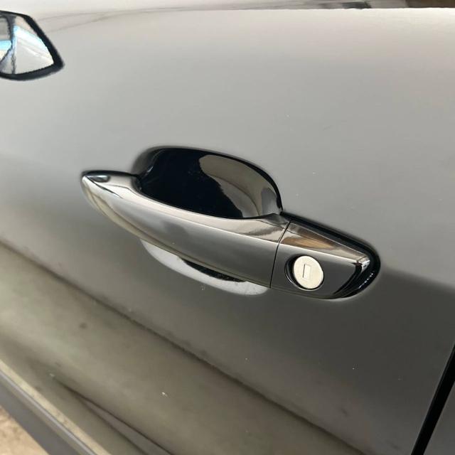 JEEP Avenger usata, con Sensori di parcheggio anteriori