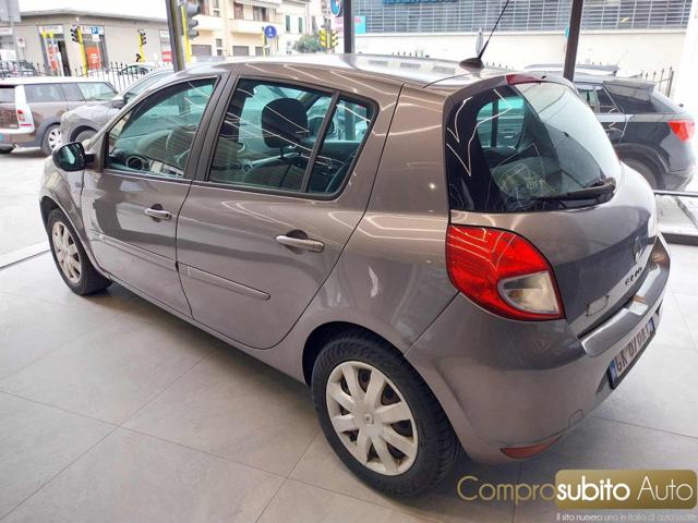 RENAULT Clio usata, con Chiusura centralizzata