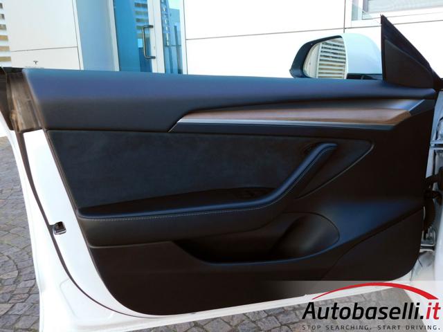 TESLA Model 3 usata, con Sensore di luce