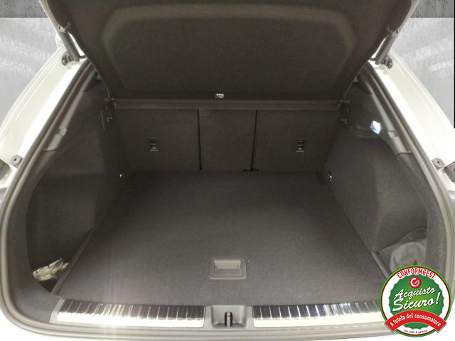 AUDI Q3 usata, con Autoradio digitale