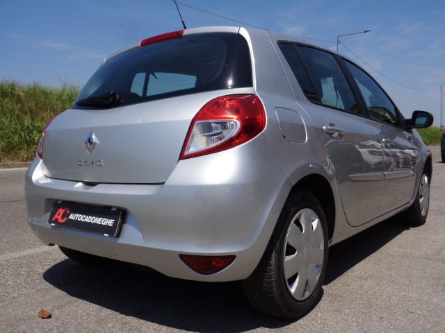 RENAULT Clio usata, con Boardcomputer