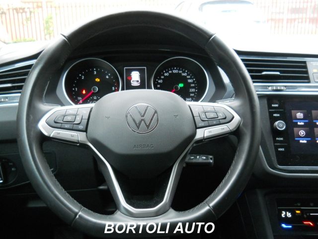 VOLKSWAGEN Tiguan usata, con Controllo automatico clima