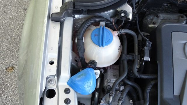VOLKSWAGEN Passat usata 128
